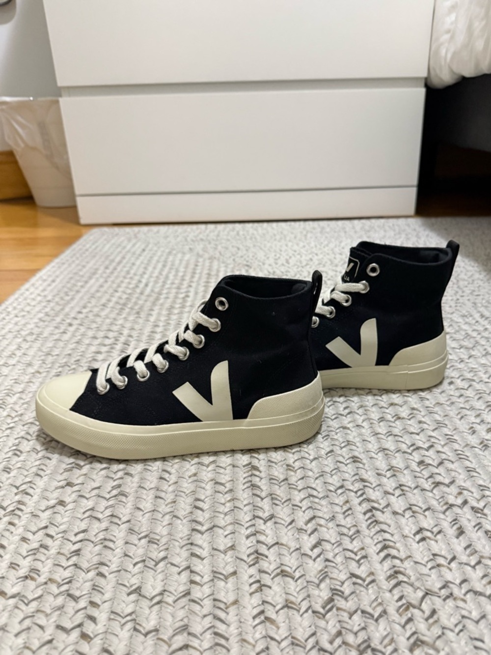 VEJA Wata II High Top Canvas Sneakers in Black/Pierre - Picture 7 of 13